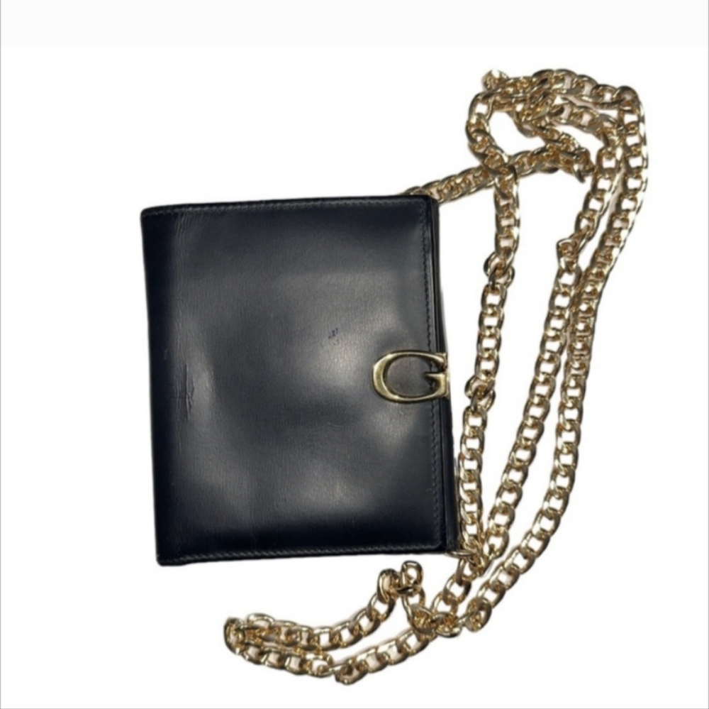 BEAUTIFUL AUTHENTIC GUCCI WALLET WITH UNBRANDED GOLD-TONE CROSSBODY CHAIN